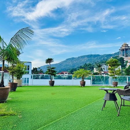 Kingston Hotel 13 - Penang Hills Ayer Itam Exterior photo