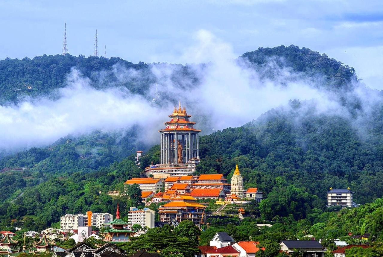 Kingston Hotel 13 - Penang Hills Ayer Itam Exterior photo